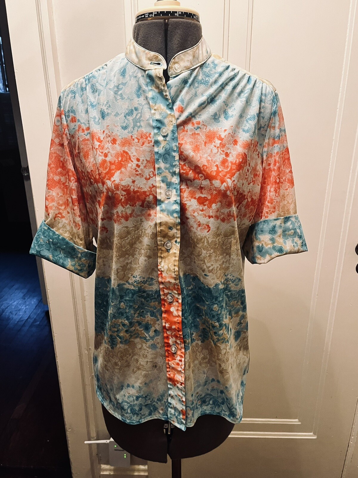 70s TERRY CHICAGO Multicolored PRINT COLLARLESS BUTTON NECK Blouse SHIRT SZ M
