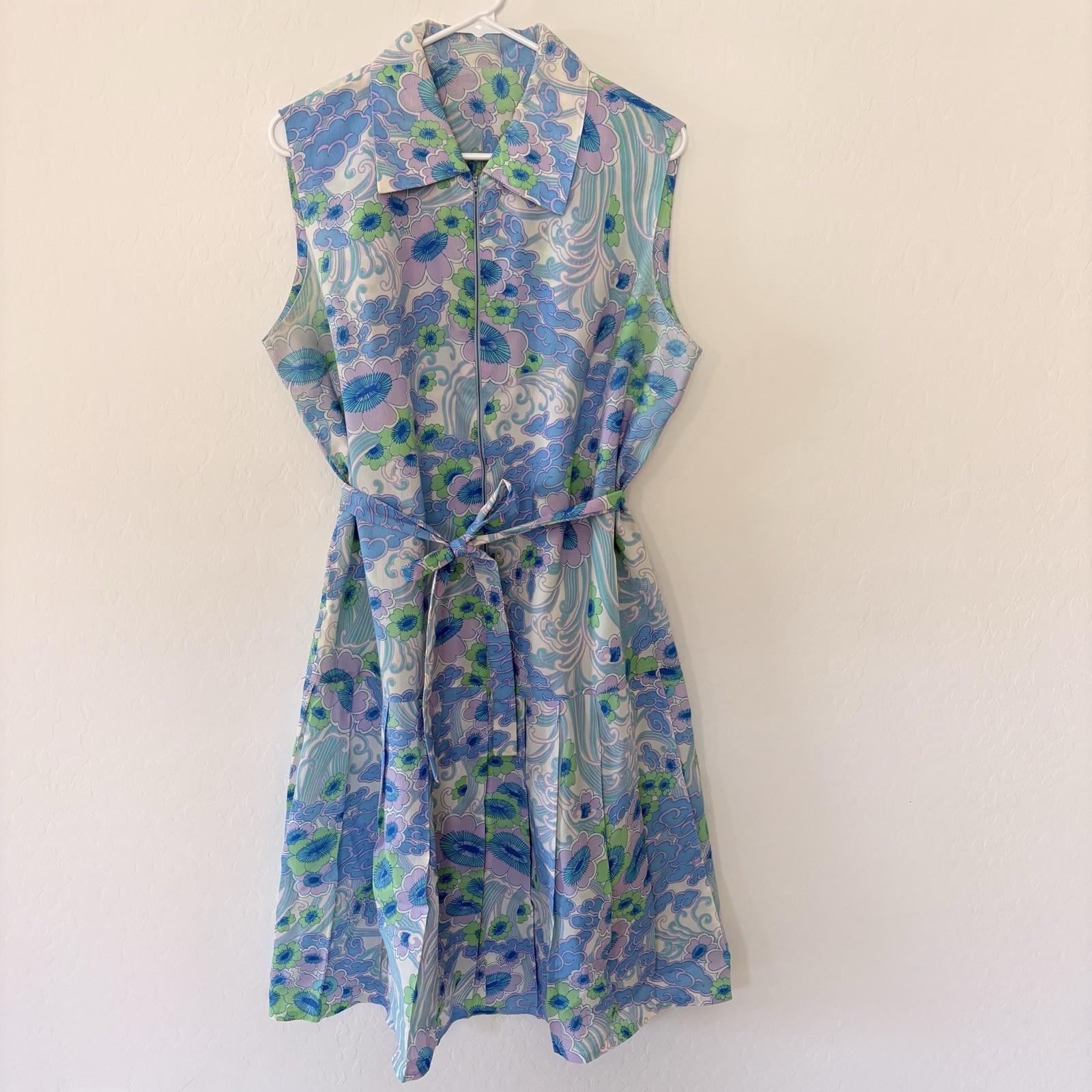 Vintage Sleeveless Floral Flower Power Dress