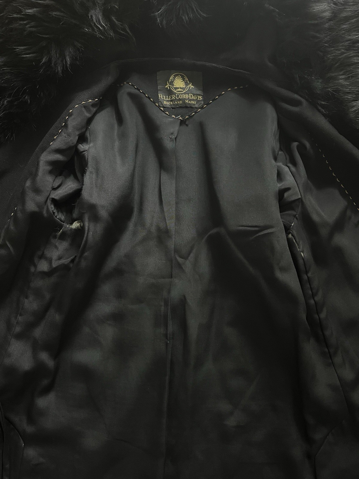 Vintage Early-Mid 1930’s Fuller-Cobb Davis Fur Collar Black Wool Structured Coat