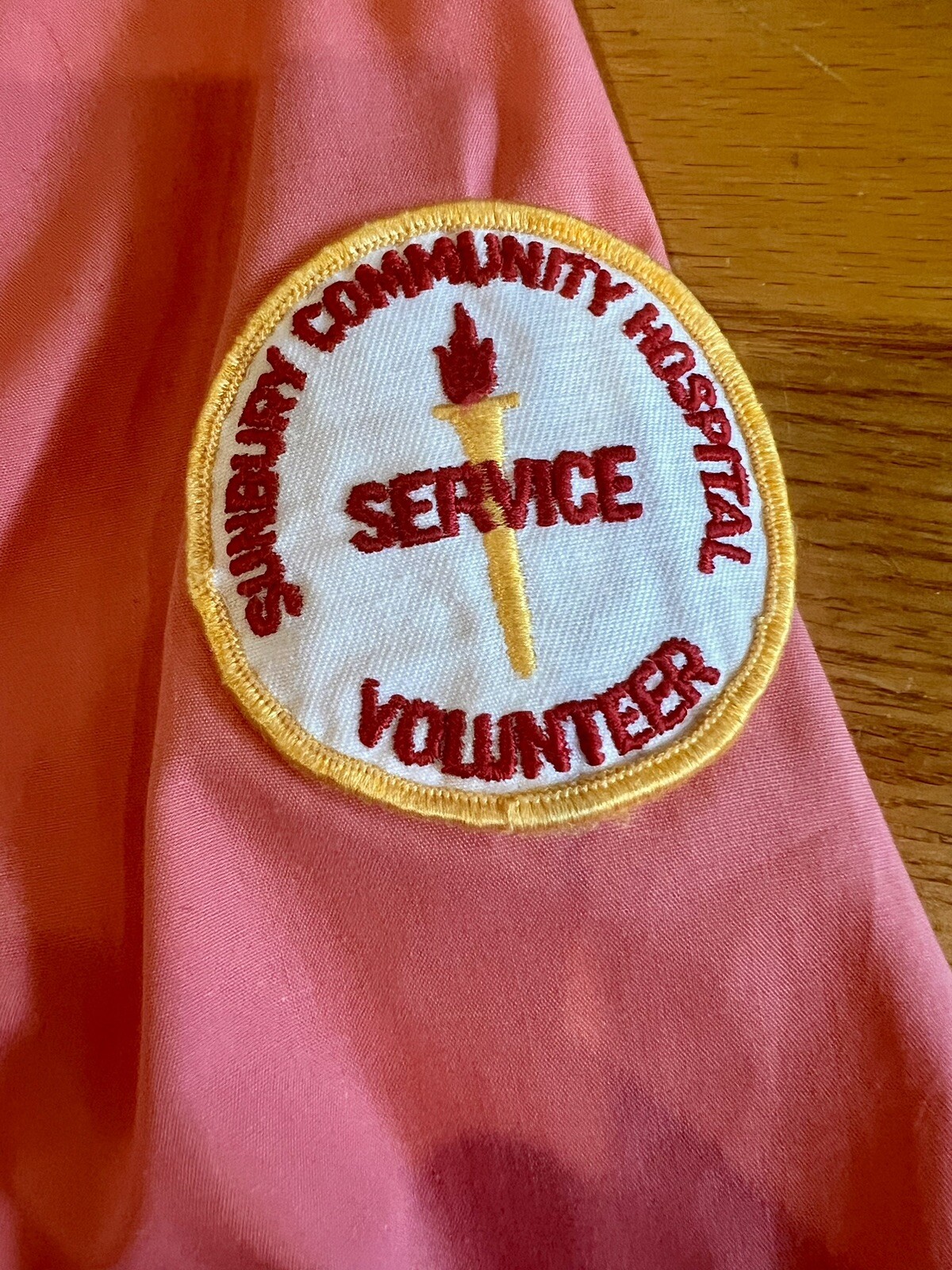 Vtg Fashion Seal Shane Sunbury Community Hospital Volunteer Scrub Shirt Size Med