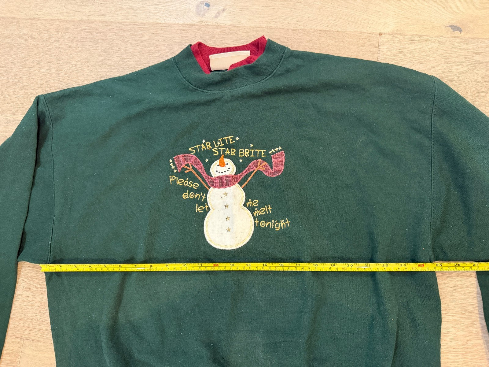 Vintage MC Sportswear Green Snowman Holiday Crewneck Sweatshirt Adult XL Unisex