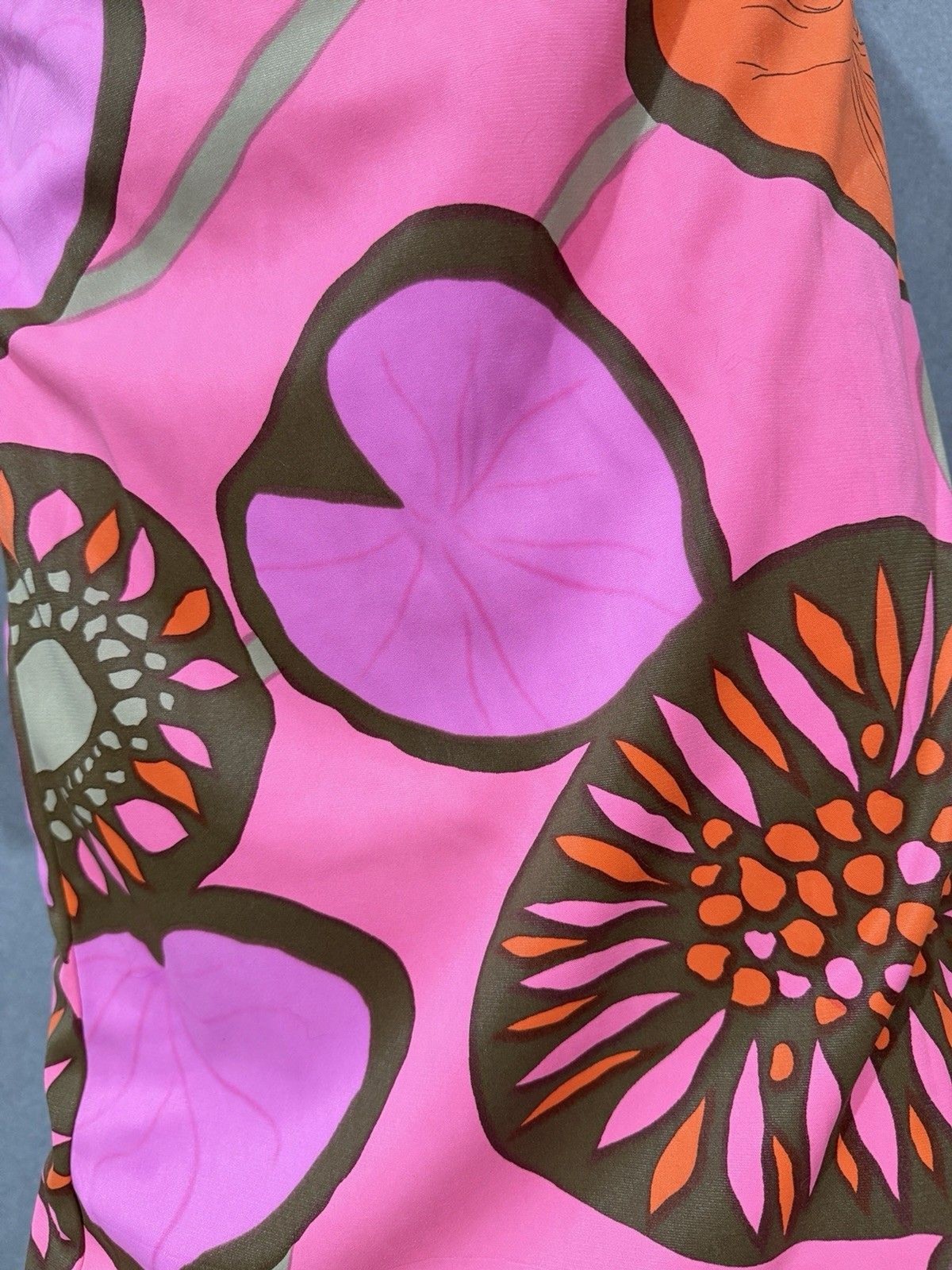 Vintage 1960’s Elisabeth Stewart Side Slit Vibrant Pink Skirt Mid Century Print