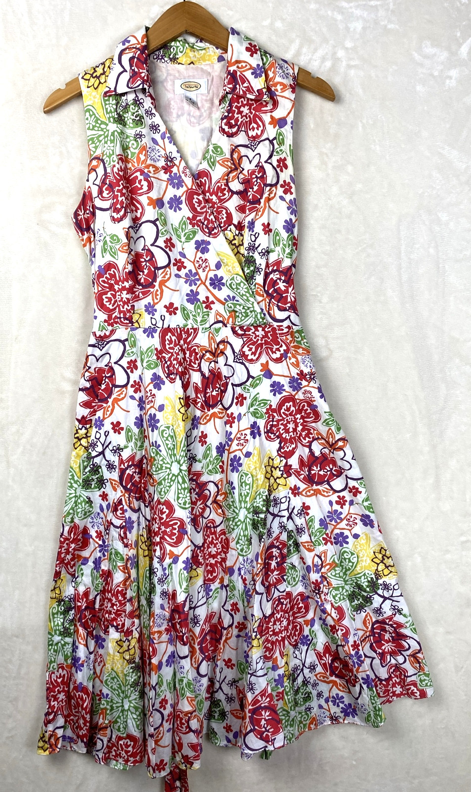 Talbots Midi Dress Womens8 Fit and Flare Colorful Floral Sleeveless Deep V Artsy