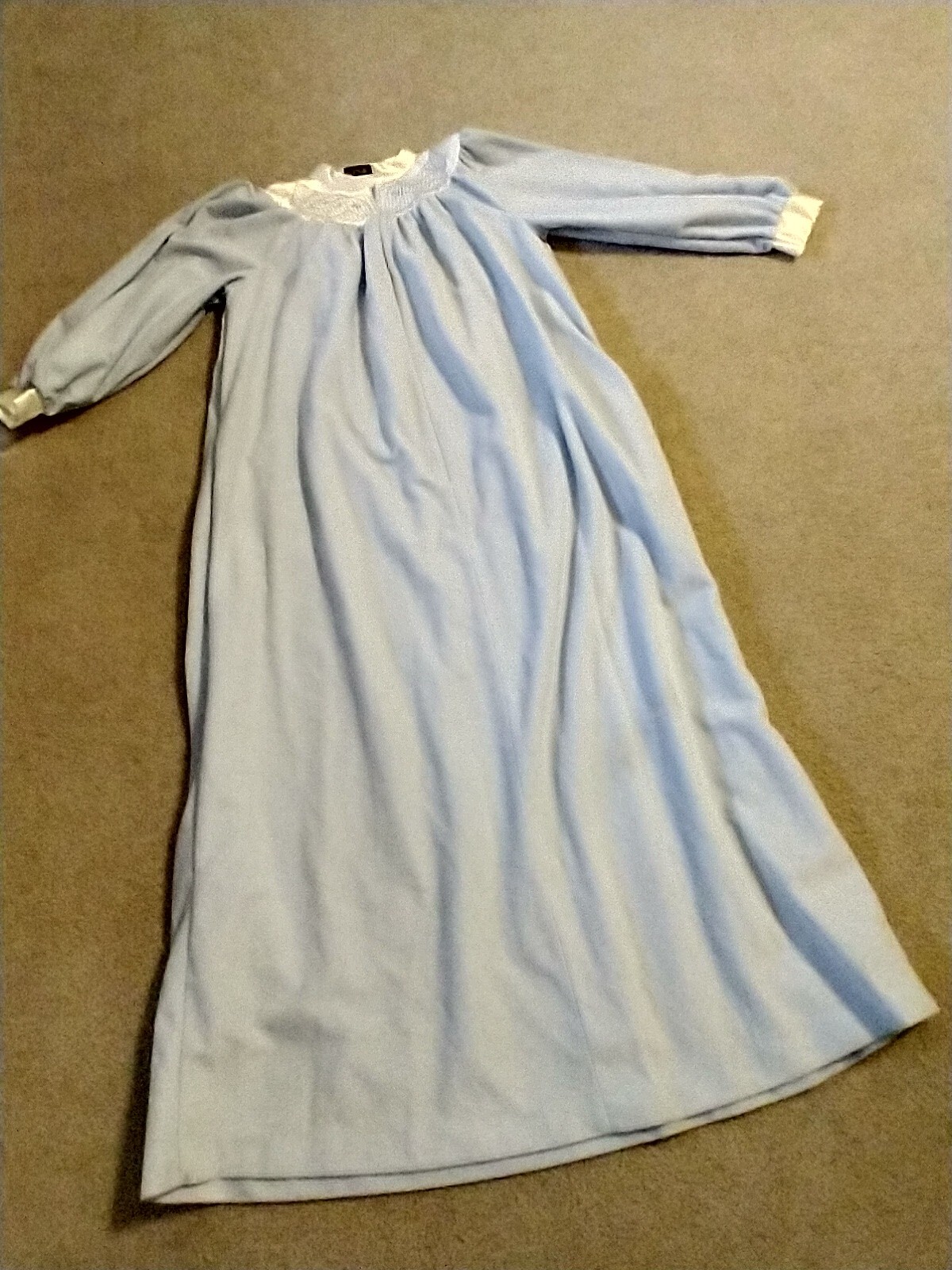 Vintage Vassarette Long Robe Cozy Warm Women’s Size L Tall NWOT Blue zippered