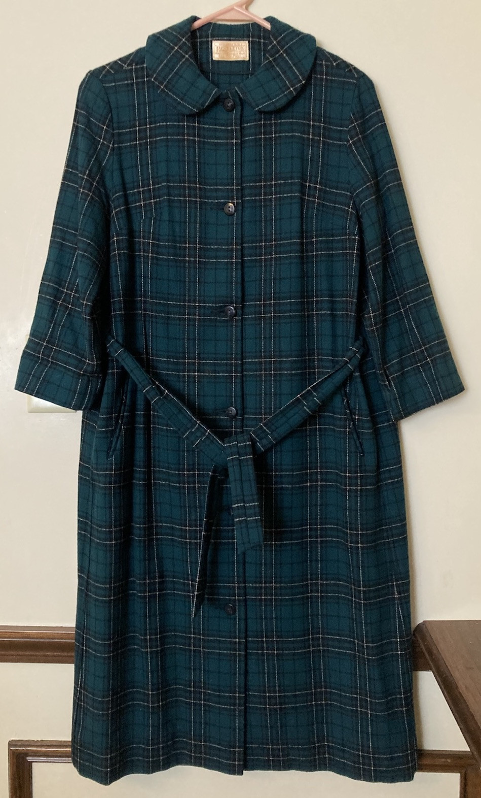 Vintage Pendleton Virgin Wool Dress Coat Plaid Long Pockets USA 1950’s Women’s