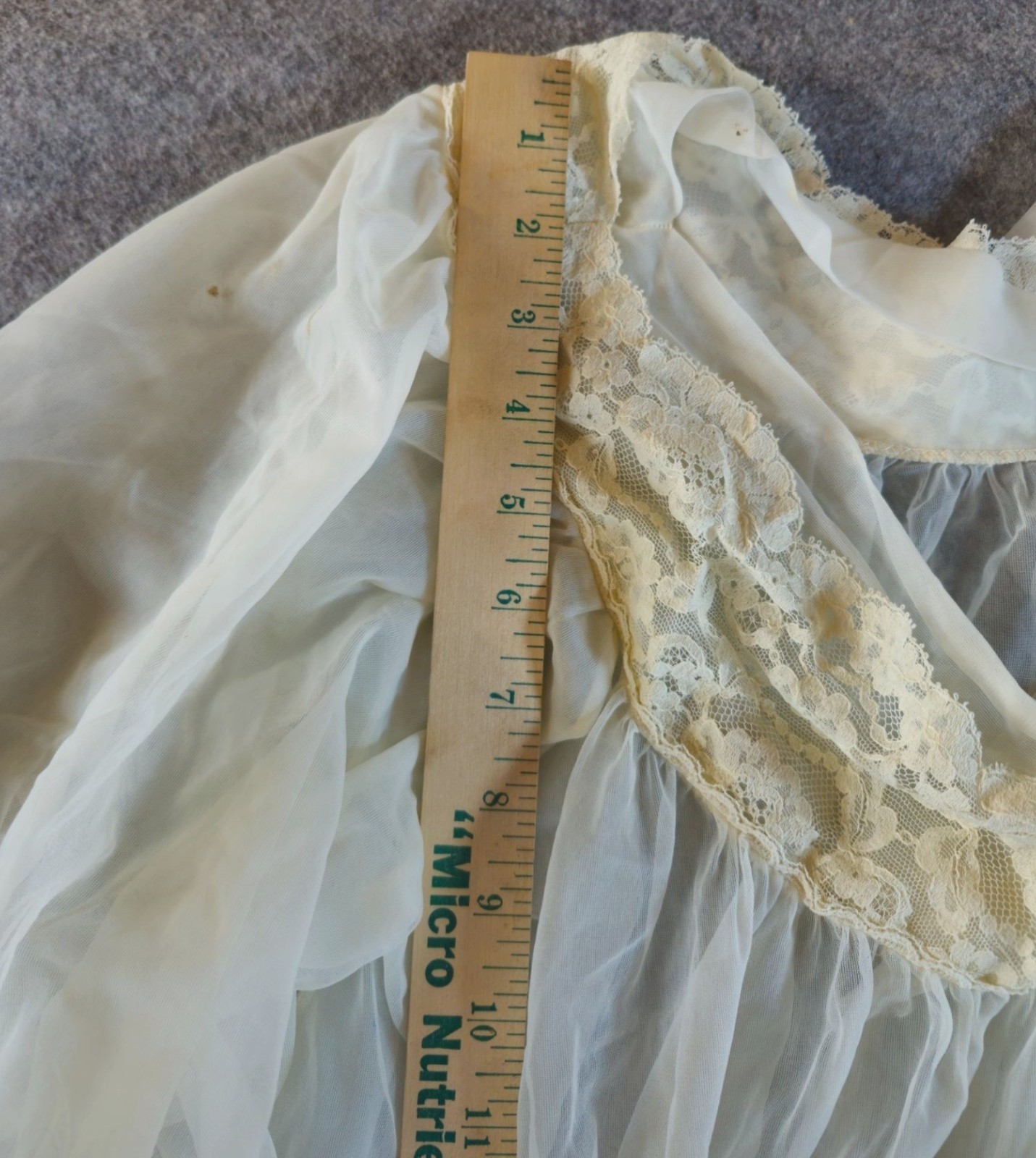 1960s Vintage Babydoll Sheer Ivory Nylon Nightgown Peignoir Set Lace Detail READ