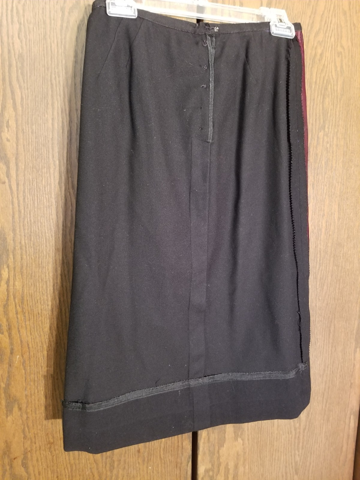 1950/60s VTG Black Slim Skirt w/Buttoned Front, Loubella Original California