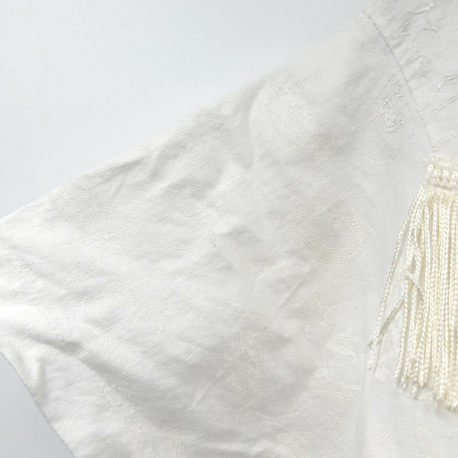 Womens Vtg 90s Western Fringe T-Shirt White Embossed Cowgirl Fruit of the Loom