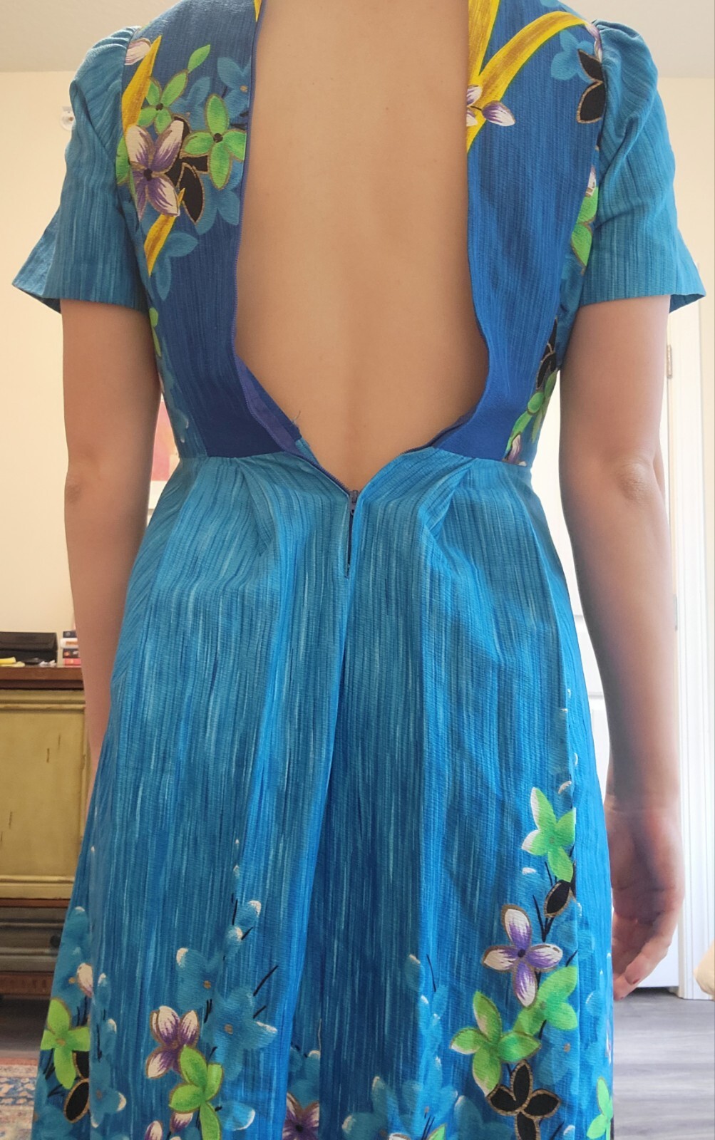 Authentic ’60s Vintage Penneys Hawaiian Muumuu, 100% Cotton, Made in Hawaii