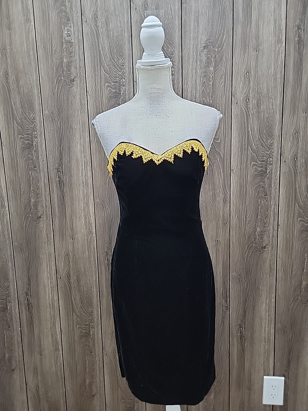VTG 80s KAREN LUCAS for NIKI Off Shouder Black Velvet Goth Cocktail Dress 6/2pc