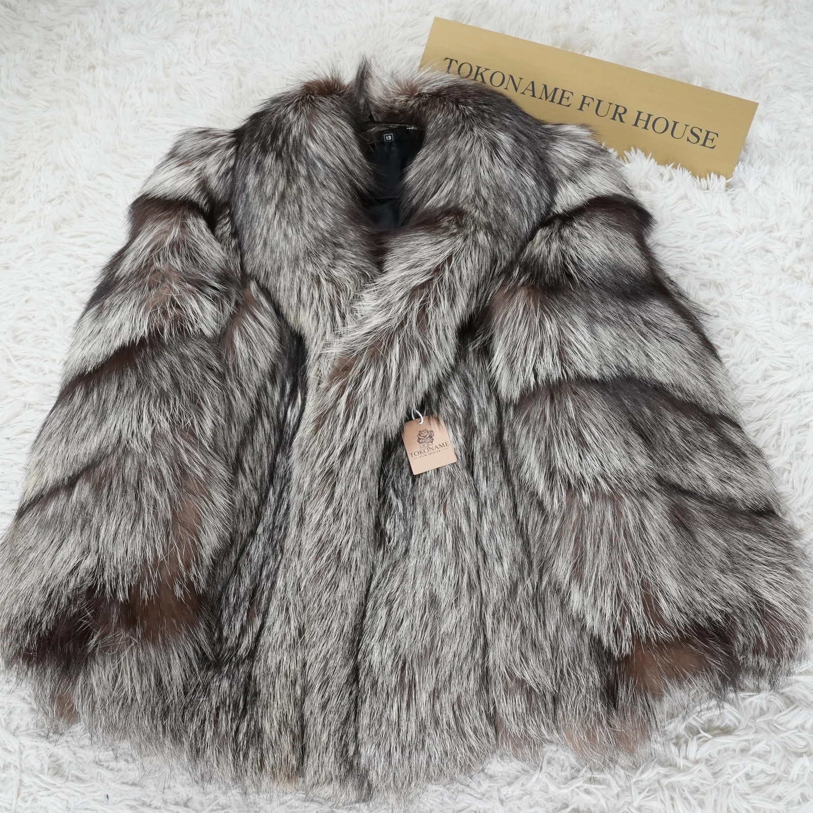 Silver Fox Coat SAGA FOX – Genuine Vintage Fur From Japan