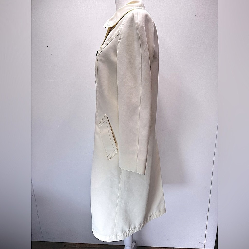 Vintage 70s 80s London Fog Maincoats Ivory Trenchcoat Women’s Classic USA Made