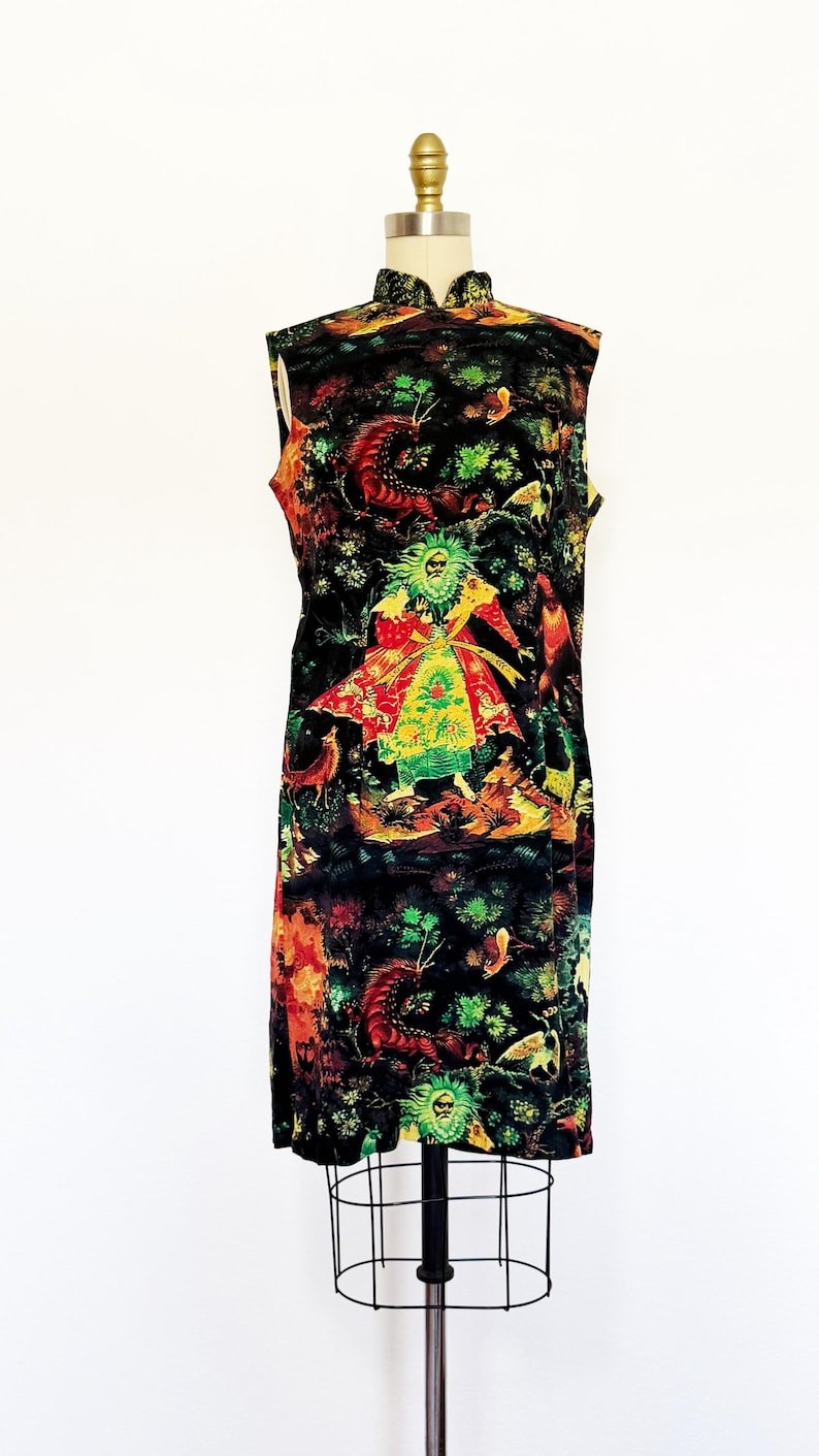 1960s Dress / 1960s Novelty Print Dress / 1960s Shift Dress / Size Large