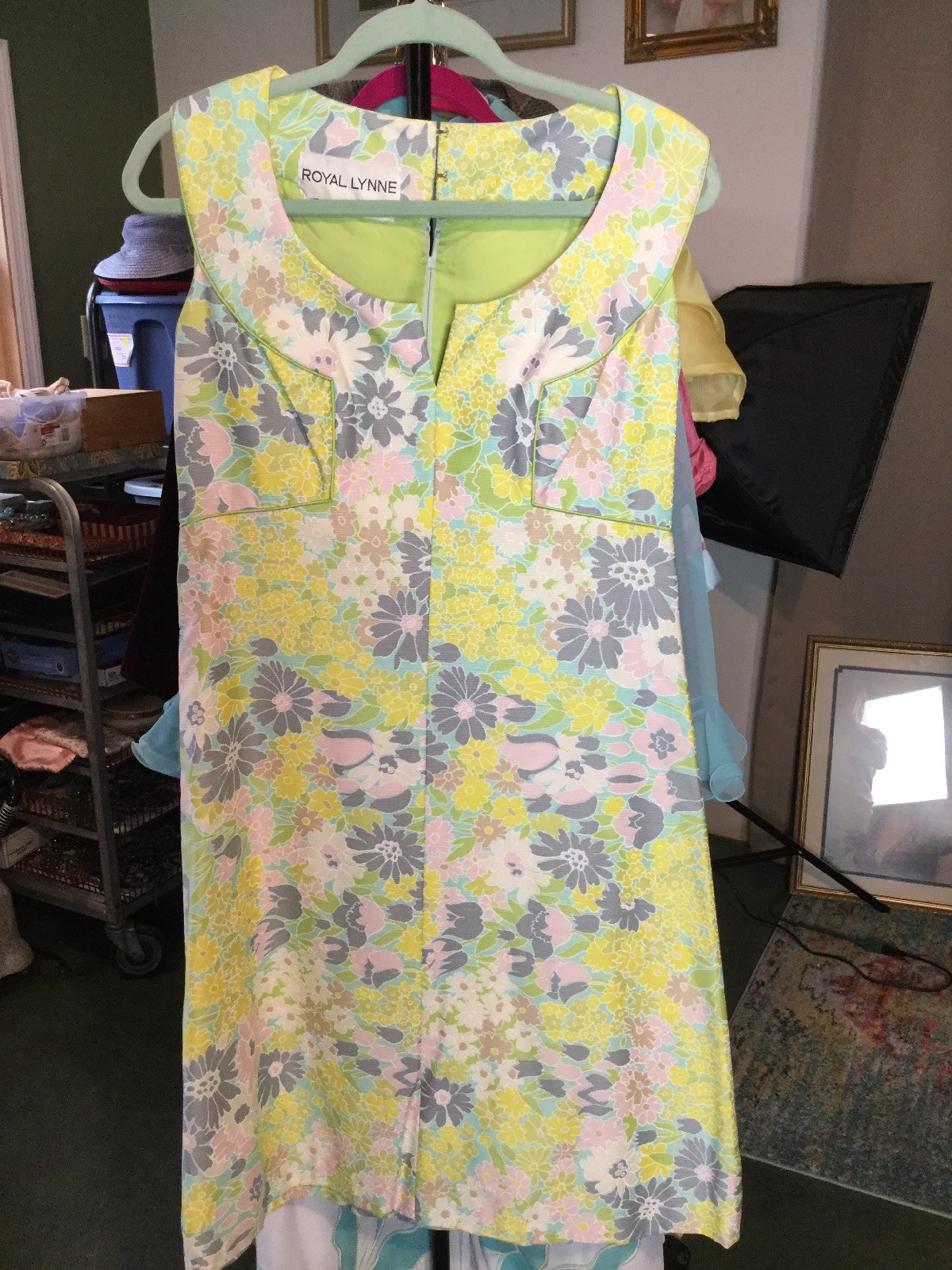 Vintage 1960’s Royal Lynne dress size 14 Floral Pink Green Blue Grey Sleeveless