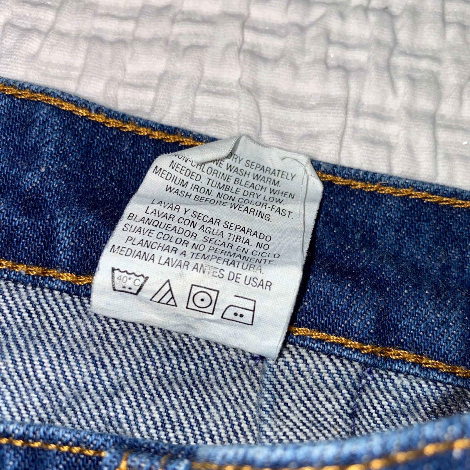 Vintage Jordache High Waisted Rise Denim Blue Mom’s Jeans Women’s 30W 30L 90s