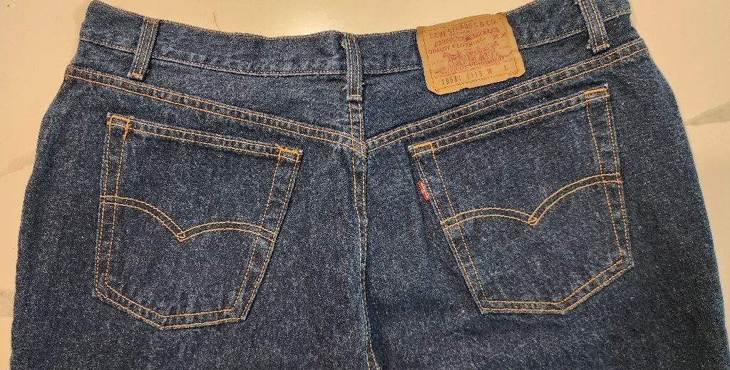 Vintage Levi’s Button Fly High Waist Jeans Made USA 501 Style Selvedge Denim 24