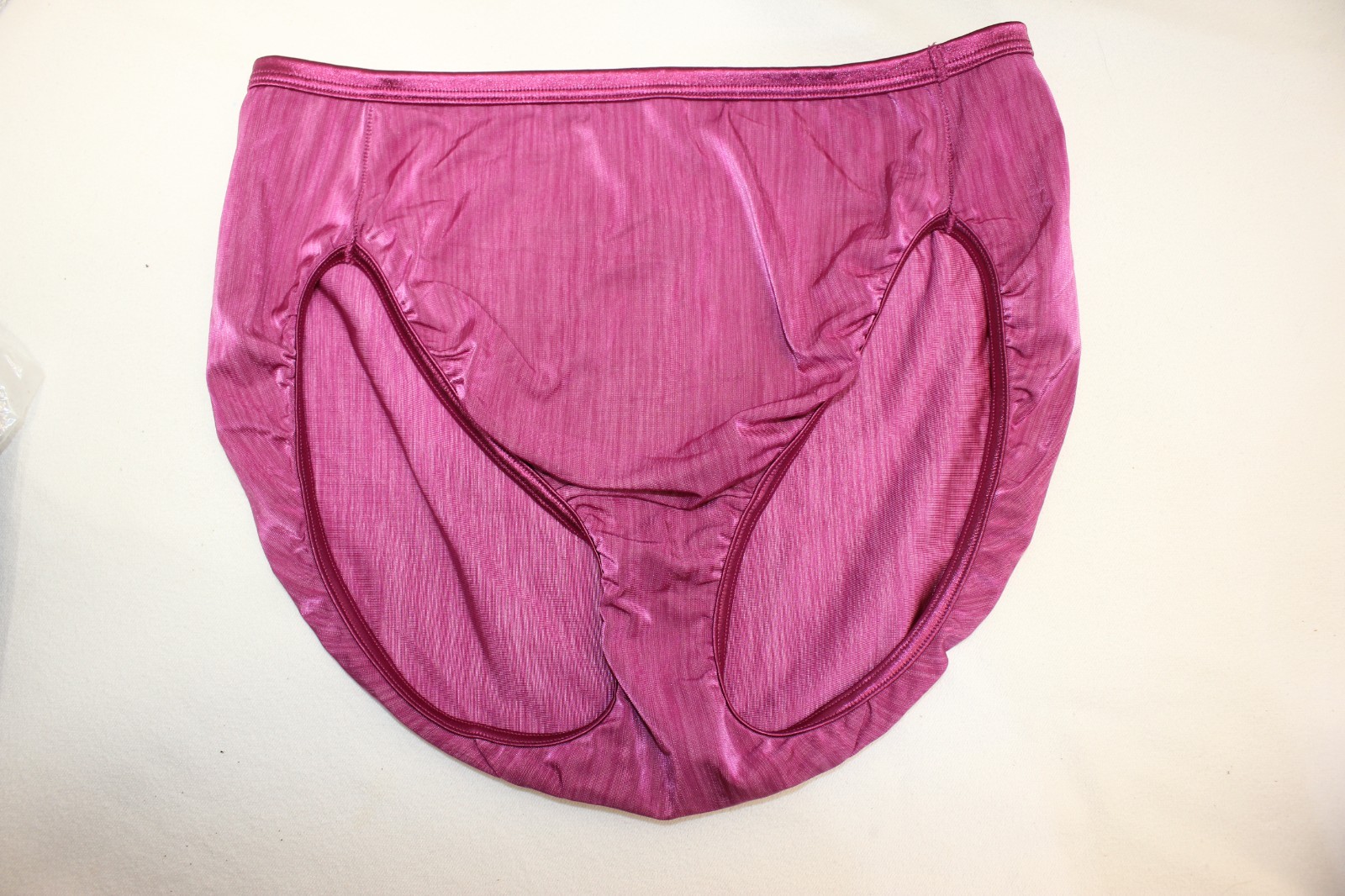 ’nwot’ Vanity Fair Y2K 13-108 Plum High Waist Nylon 7 L/44 Underwear Panties