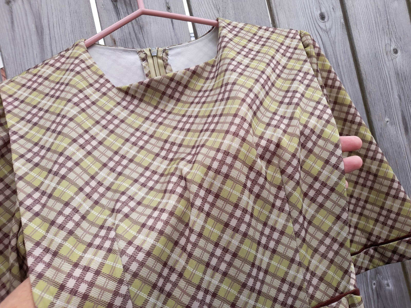 Amish Mennonite Cape Dress 36″ Bust 29.5″ Waist Retro 90s Green Brown Plaid