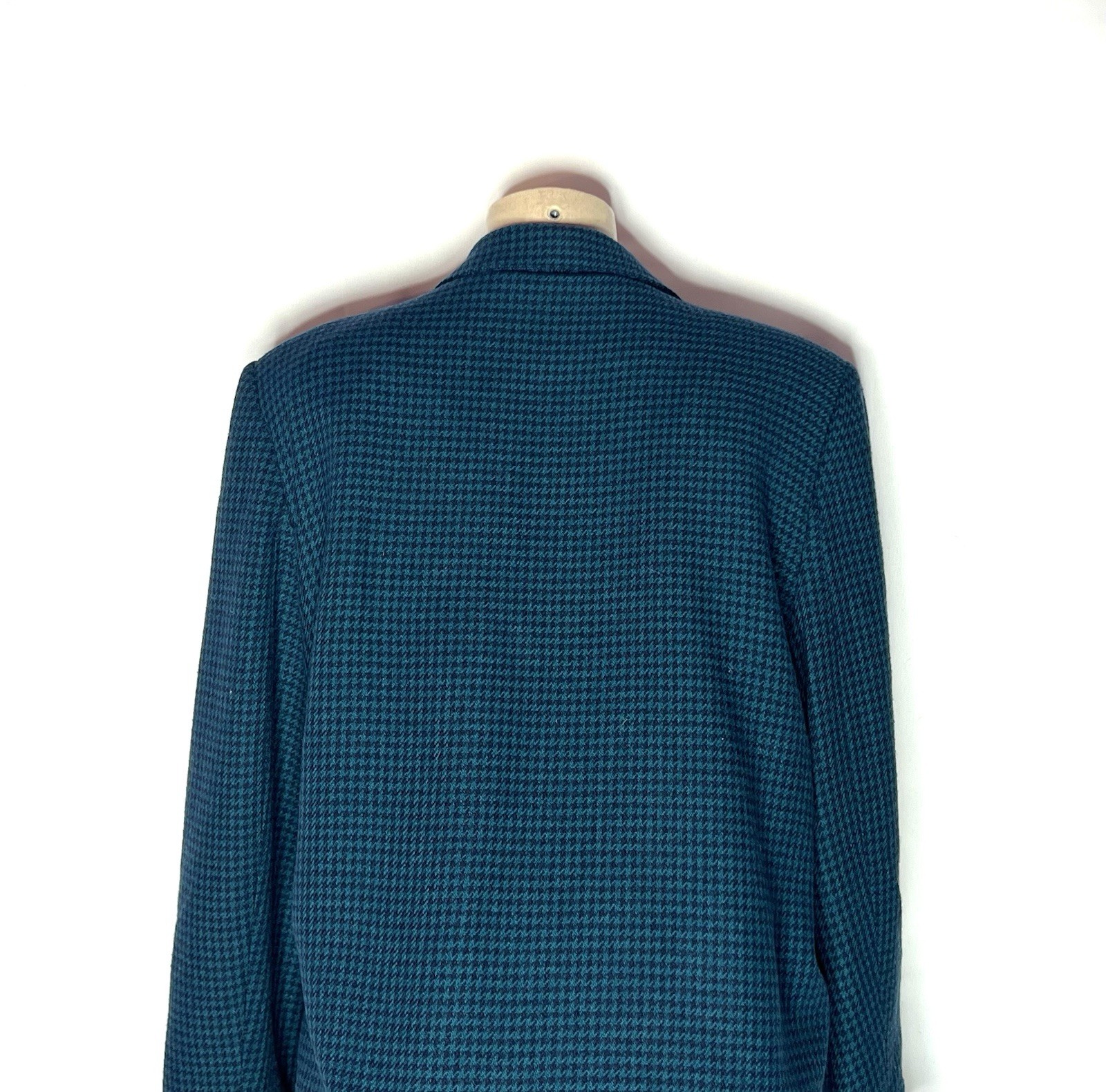 VINTAGE ALFRED DUNNER TEAL MULTI PLAID TWO BUTTON BLAZER MADE IN USA SZ 12