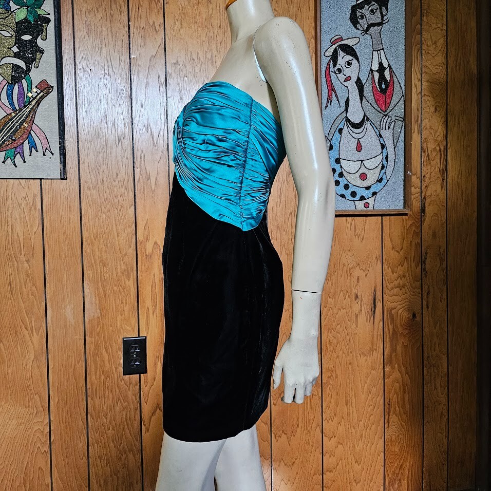 Vintage Vicky Tiel Paris Couture Strapless Corset Mini Velvet Cocktail Dress XS