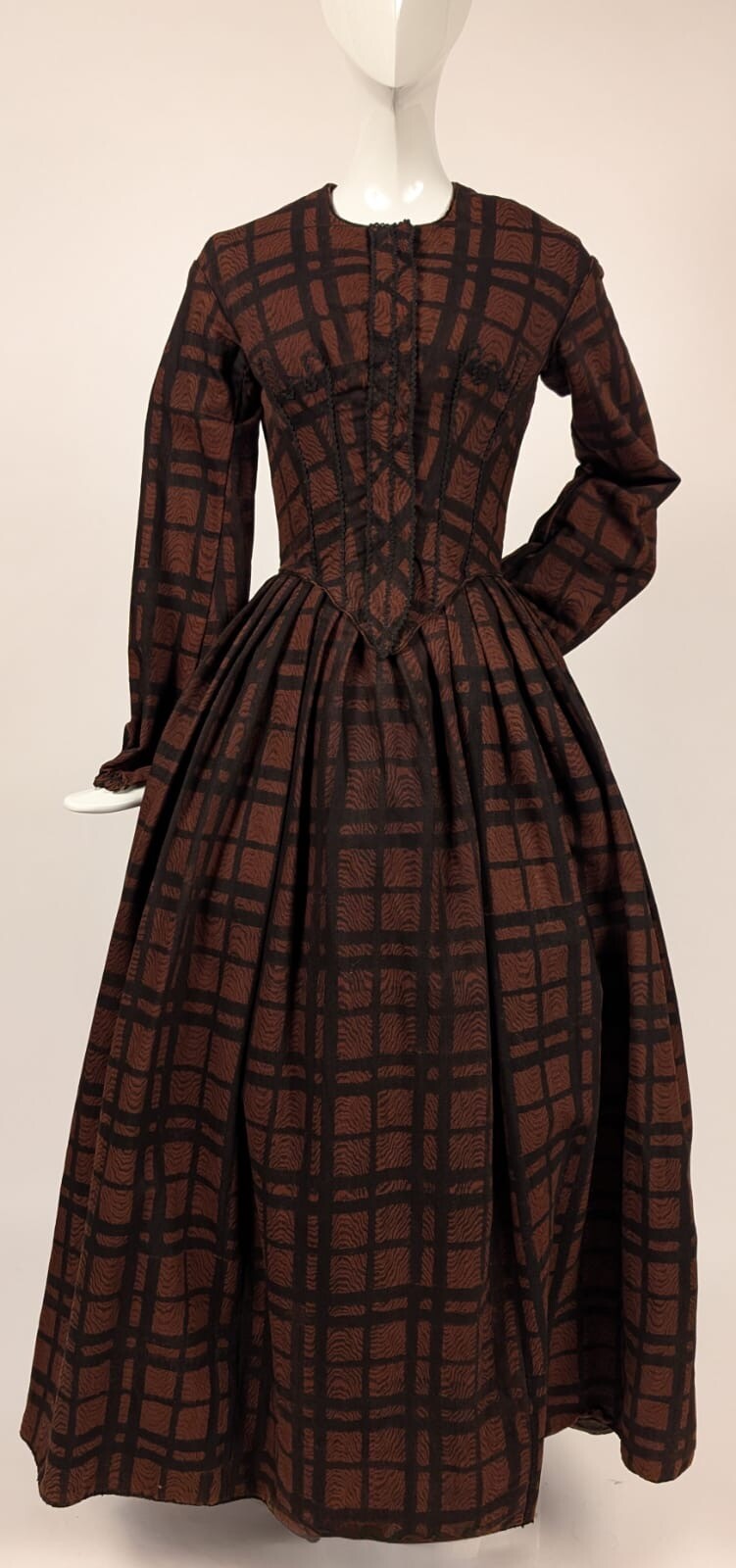 UNUSUAL LINEN WOOL WOOD GRAIN WINDOWPANE 1840’S WINTER WEIGHT DRESS W PLEAT CUFF