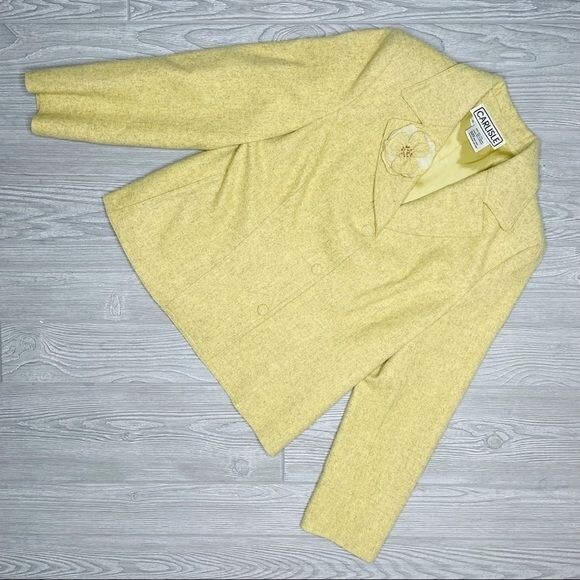 Vintage Carlisle wool and cashmere blend yellow blazer / jacket size 10 w flower