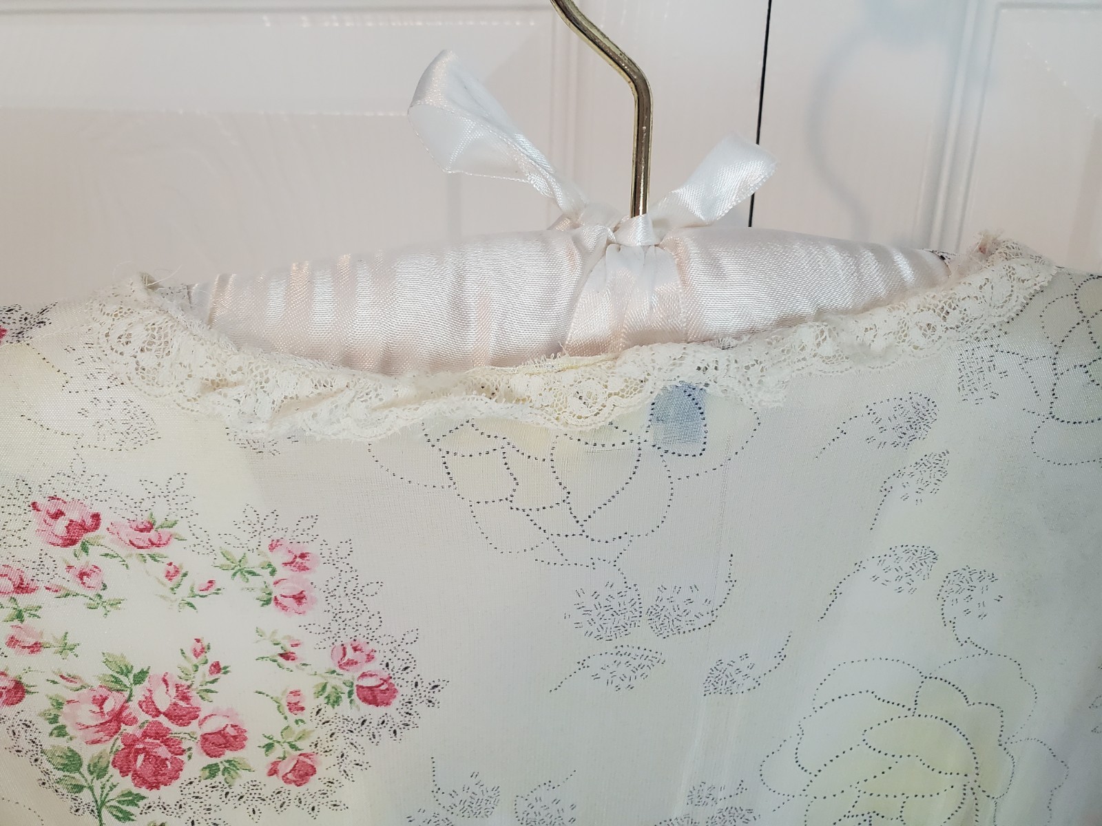 Vintage Trousseaux by Terris Floral Chiffon Gown & Robe Set Lace Empire Waist