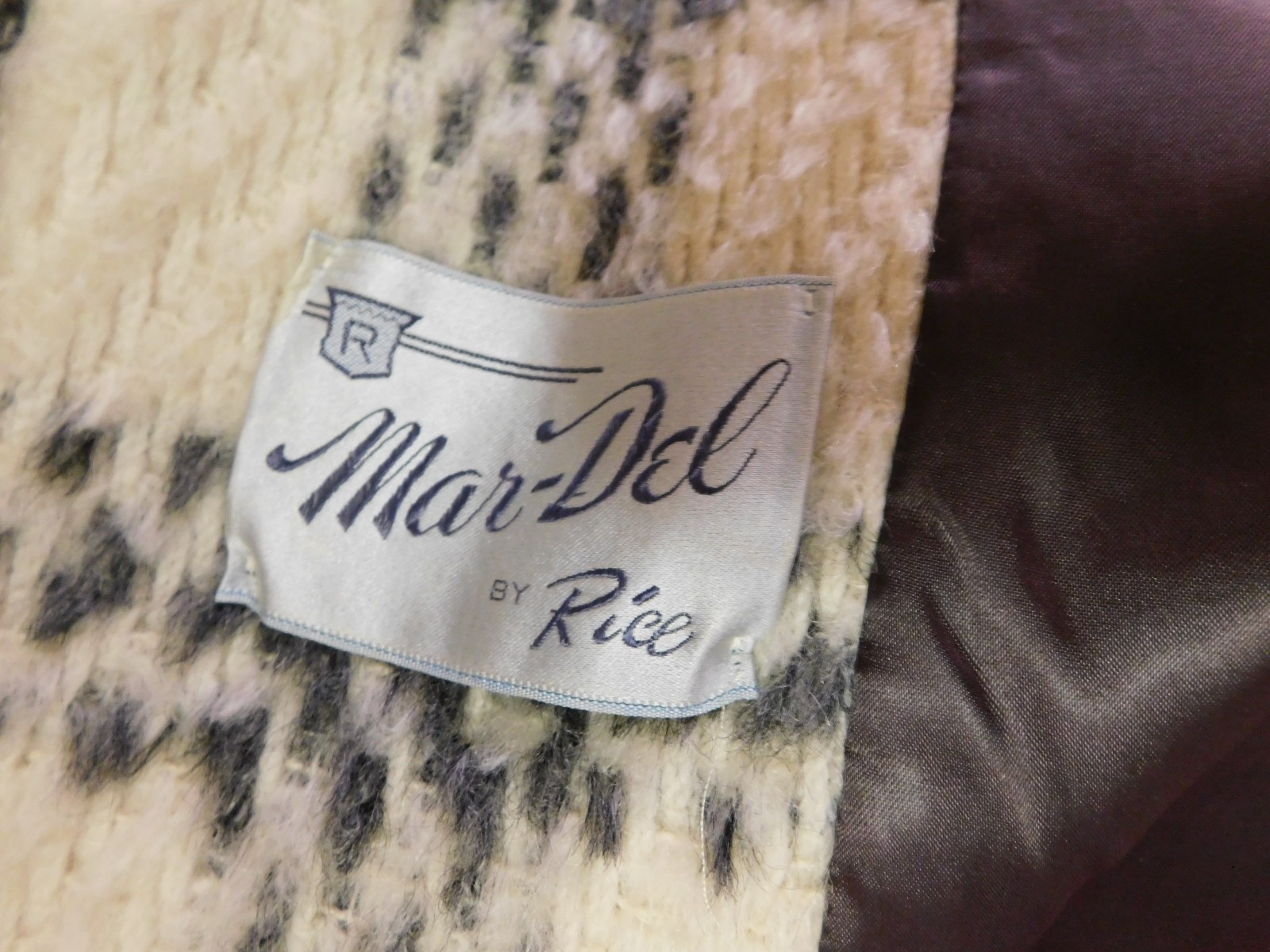 Vintage Mar Del By Rice Cream Gray Plaid Coat 43″ Bust