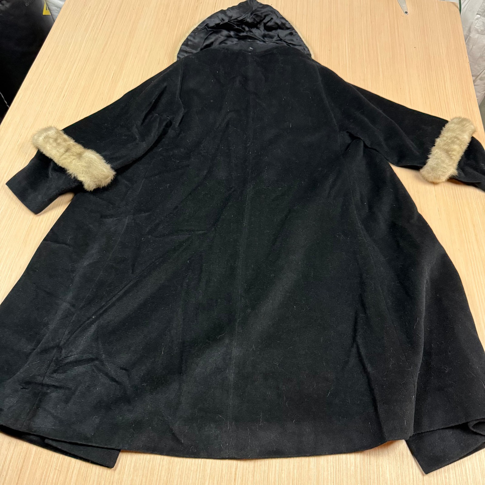 Vintage 60s Atomic Swing Fur Collar Trim Coat Worumbo Large Old Money Penny Lane