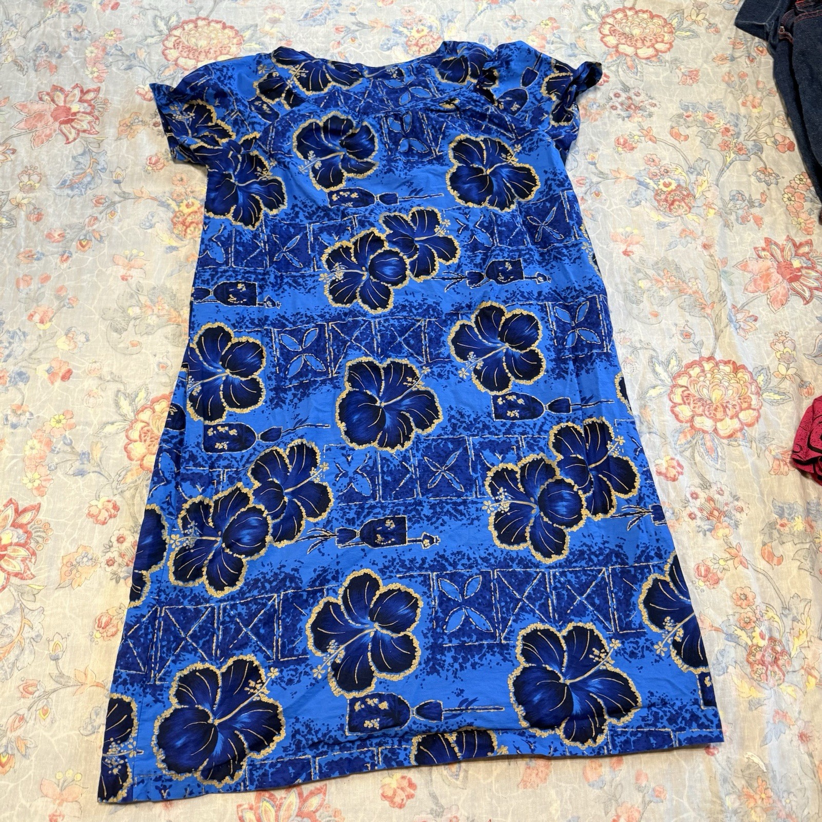 Vintage Hawaiian floral shift dres blue hibiscus tiki 60s 70s aloha mod resort M