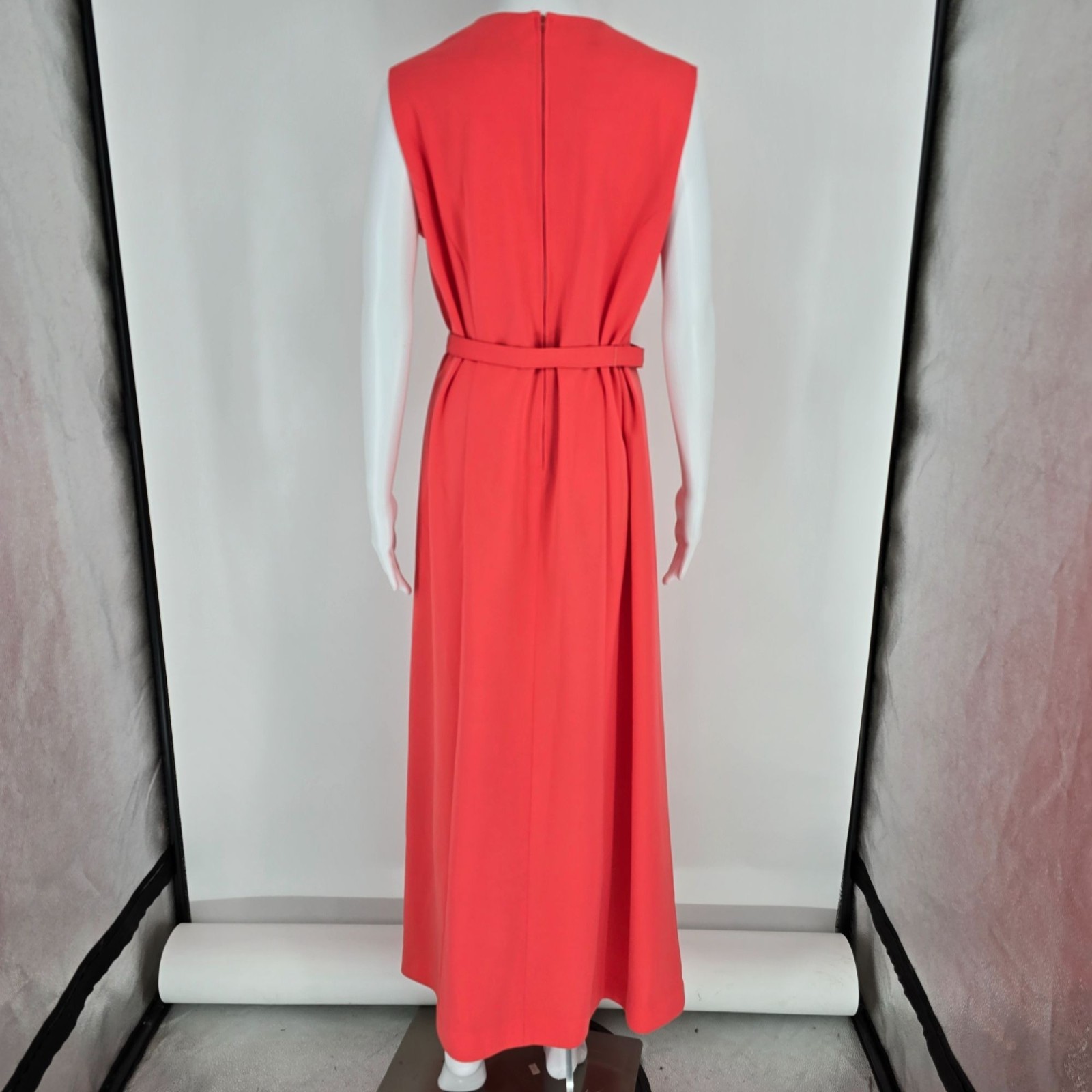 Vintage 1970s Mynette Coral Red Knit Keyhole Neck Belted Maxi Dress (L)