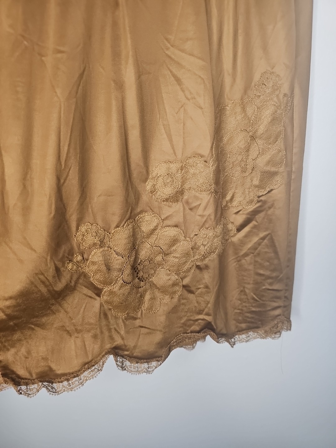 Vintage Vanity Fair Tricot Pillowtab Brown Half Slip Lace Detail Size XSmall