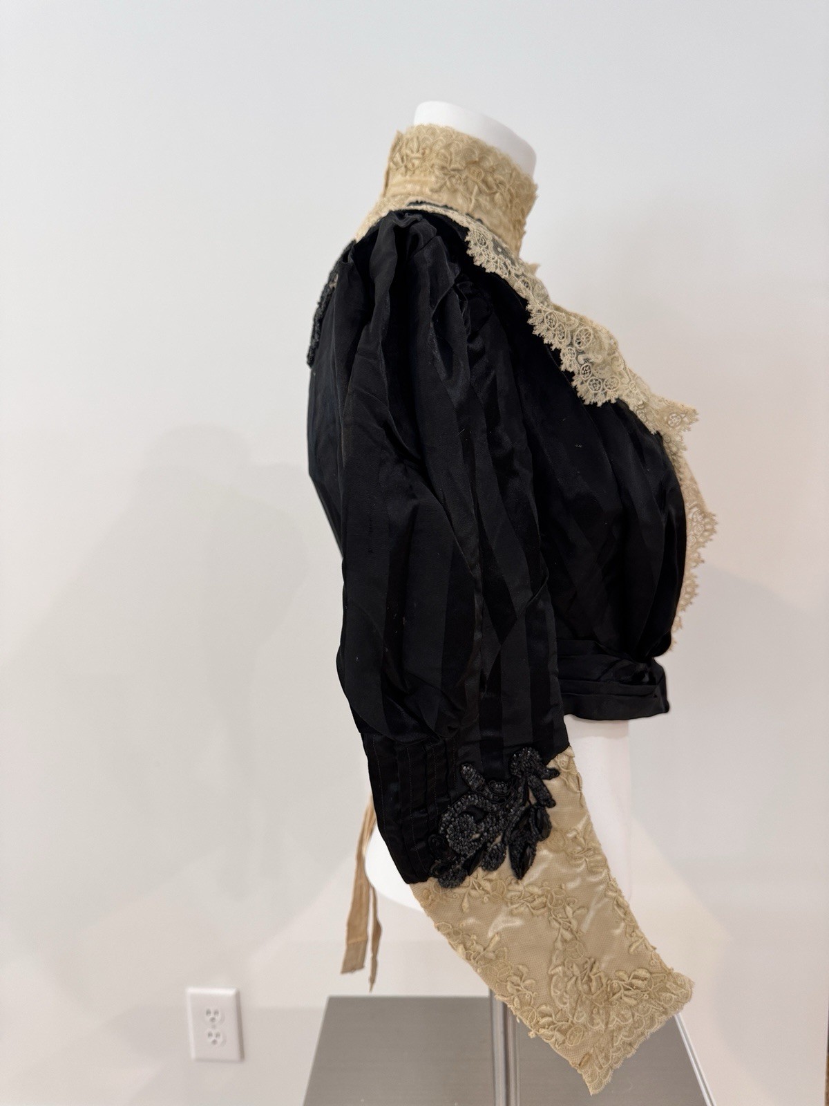 Antique Victorian Couture Bodice c1888–1893 Worth-Era Black Leg-of-Mutton Sleeve