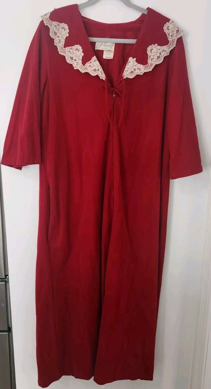 Vtg Robe Granny Plaza 9 Long Burnt Red Medium Lace LONG ZIPPER 80% Arnel USA