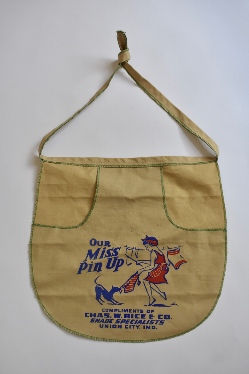 NOS Miss Pin Up Apron Chore Clothes Dog Union City IND Rice Shade Advertising
