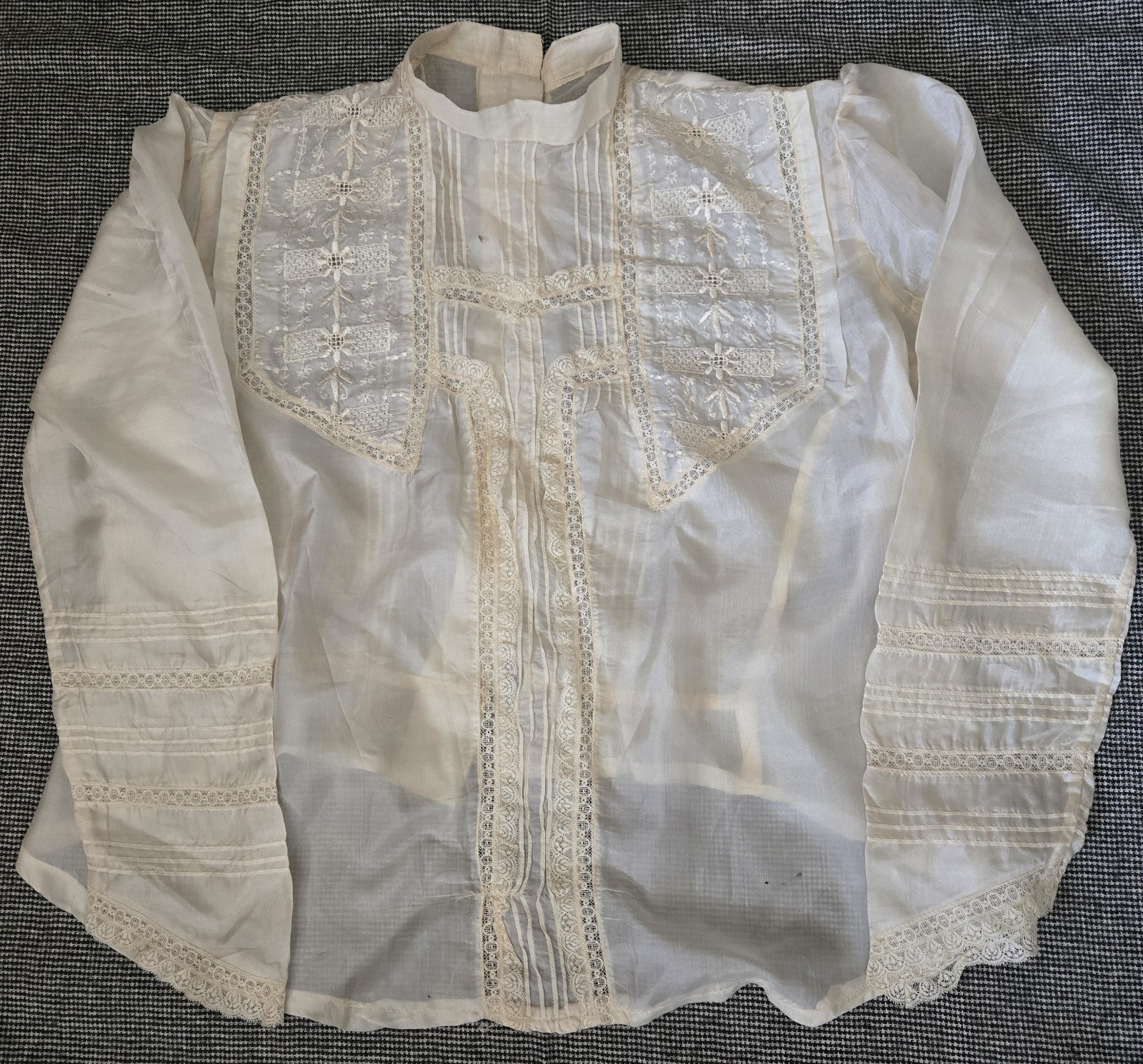 Antique Gibson Girl blouse