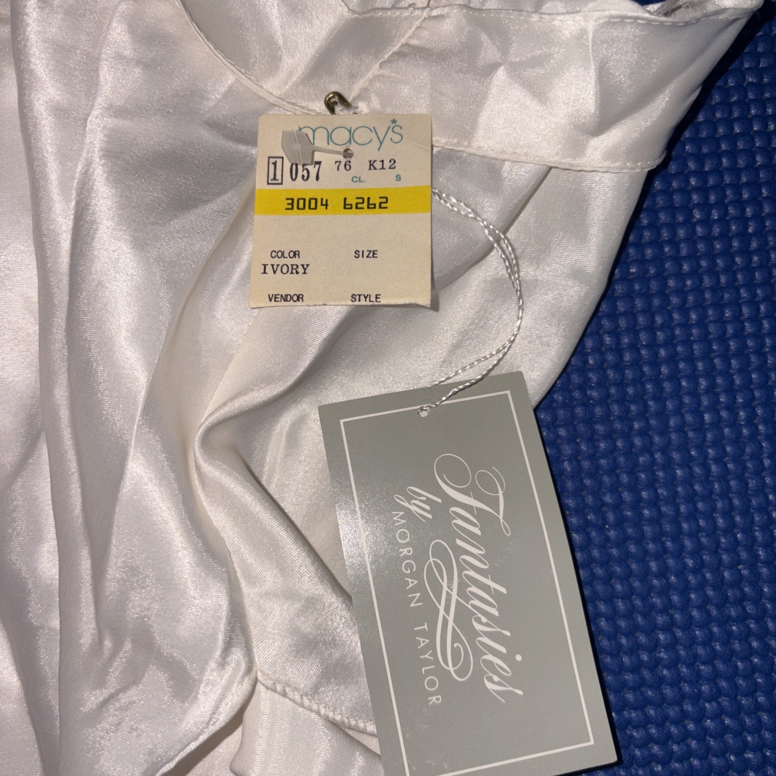 Vintage NWT Fantasies by Morgan Taylor Ivory Satin Camisole size Petite