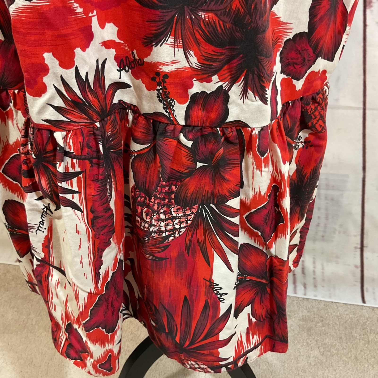 Vintage Made in Hawaii Red Tropical Hibiscus Floral Off Shoulder Muumuu Dress L