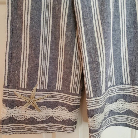 Upcycled Refashioned Boho Beach Themed Cotton Linen Capris Sz Small
