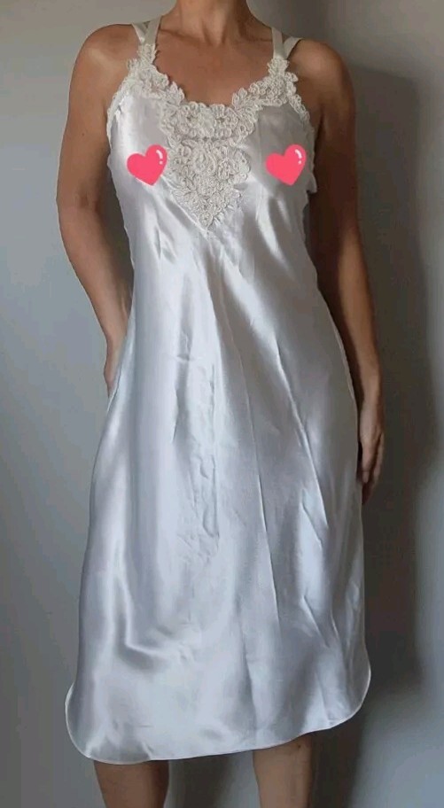 Vtg Intimo Amore Bridal White Satin Embellished Pearl Slip Dress Nightgown! S