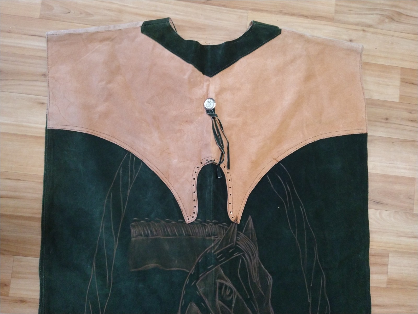 Vintage Armando’s Leather/Suede Fringed Poncho Horse Design Front and Back
