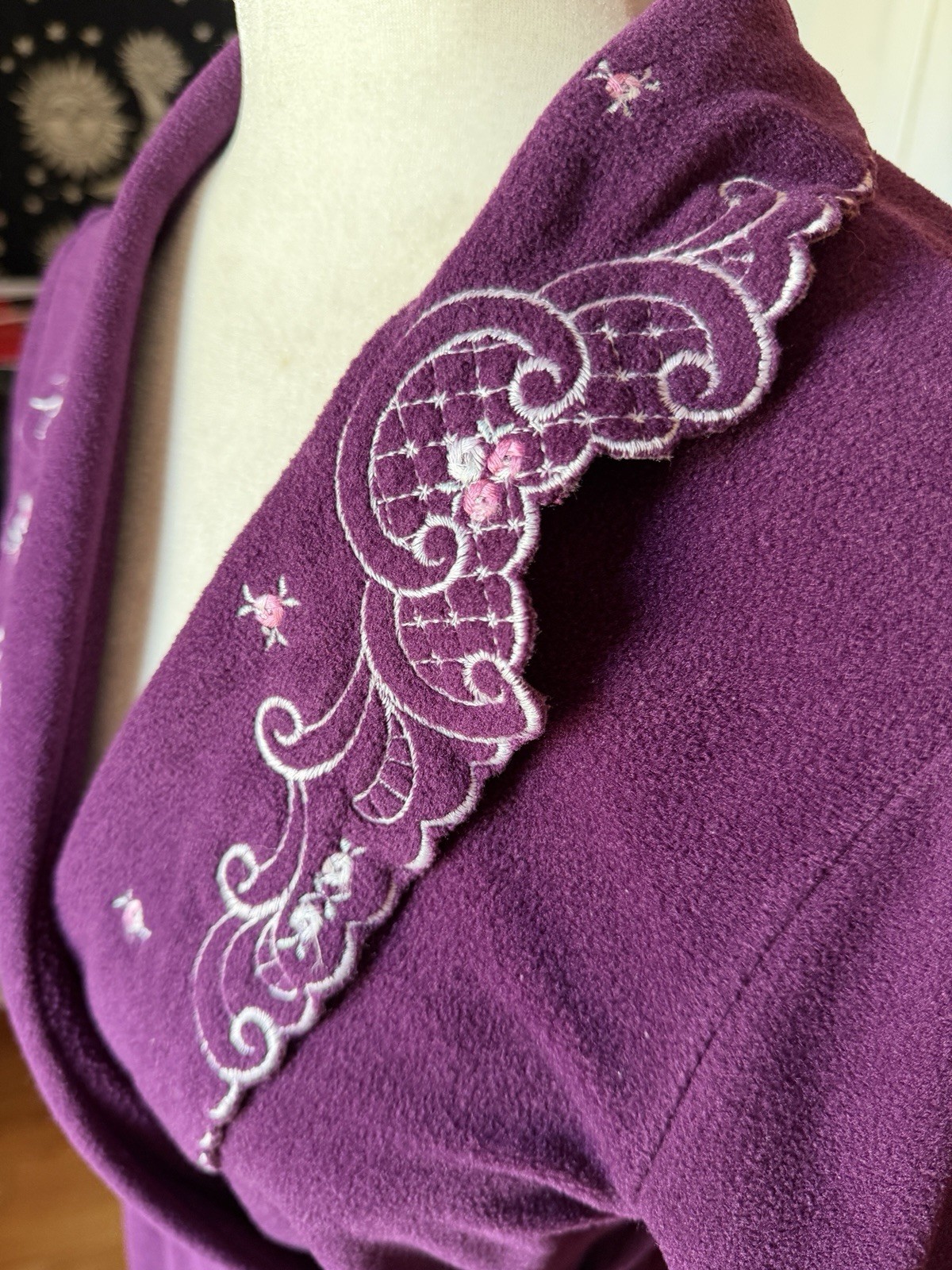 Vintage USA Shadowline Purple Velvet Floral Evening Robe Size Small