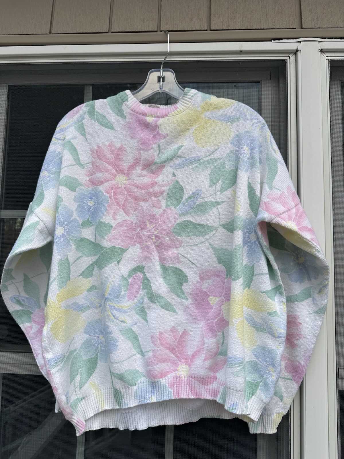 Vintage Spunky Pastel Floral Knit Sweater Grandma Core Wearable Art Size Large