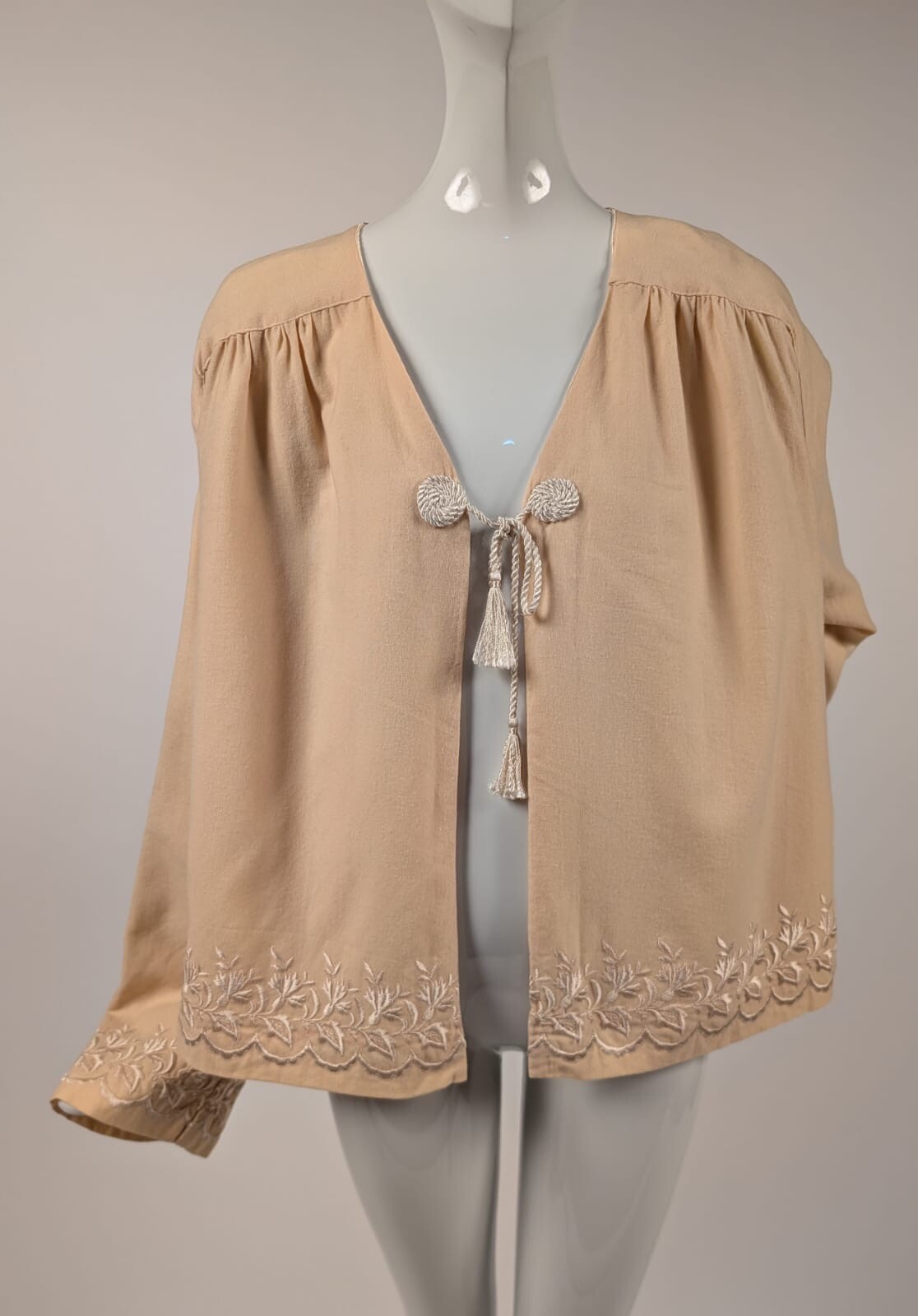SWEET EDWARDIAN BLONDE WOOL JACKET W SILK EMBROIDERED EDGING + CORD TIE FRONT