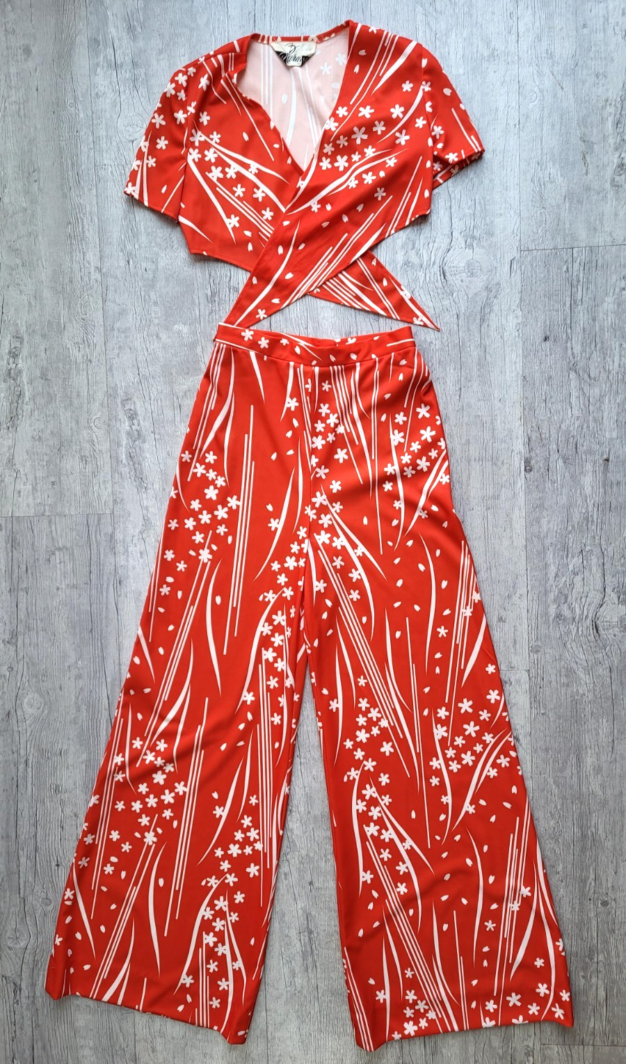 2 Piece Vintage 1960’s PARADE NY Red Floral Top & Wide Leg Pants – Size XS – EUC