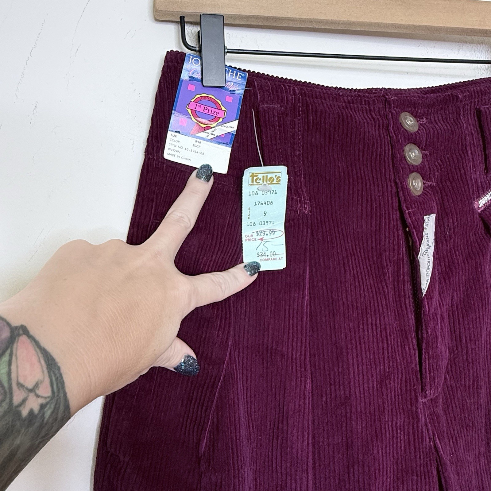 Vintage Jordache Championships 9/10 Corduroy Pleated High Rise Deadstock Pants