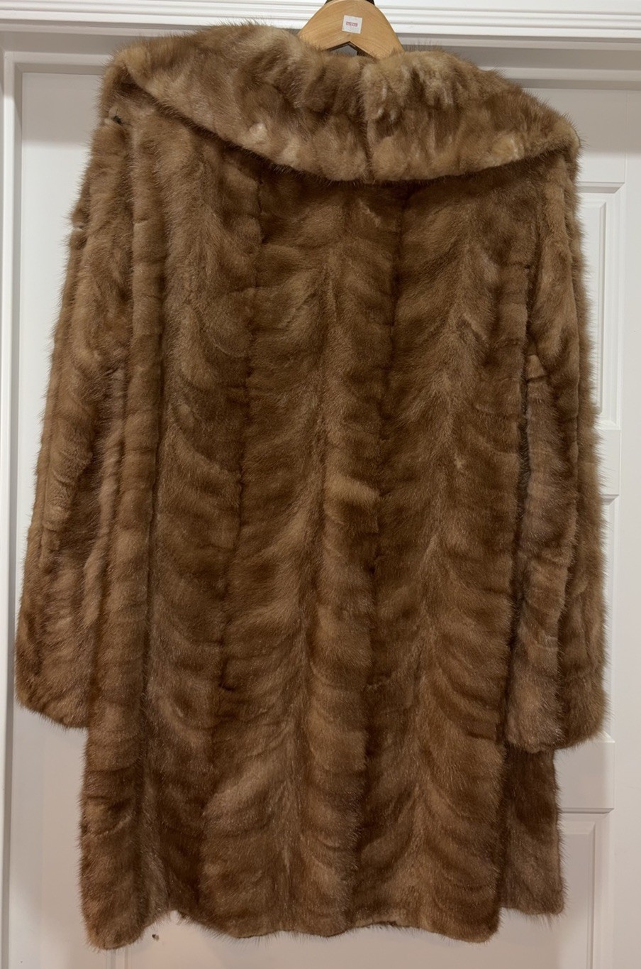 Vintage Genuine Mink Fur Stroller Coat Honey Blonde Pastel Wide Collar Med 1950s