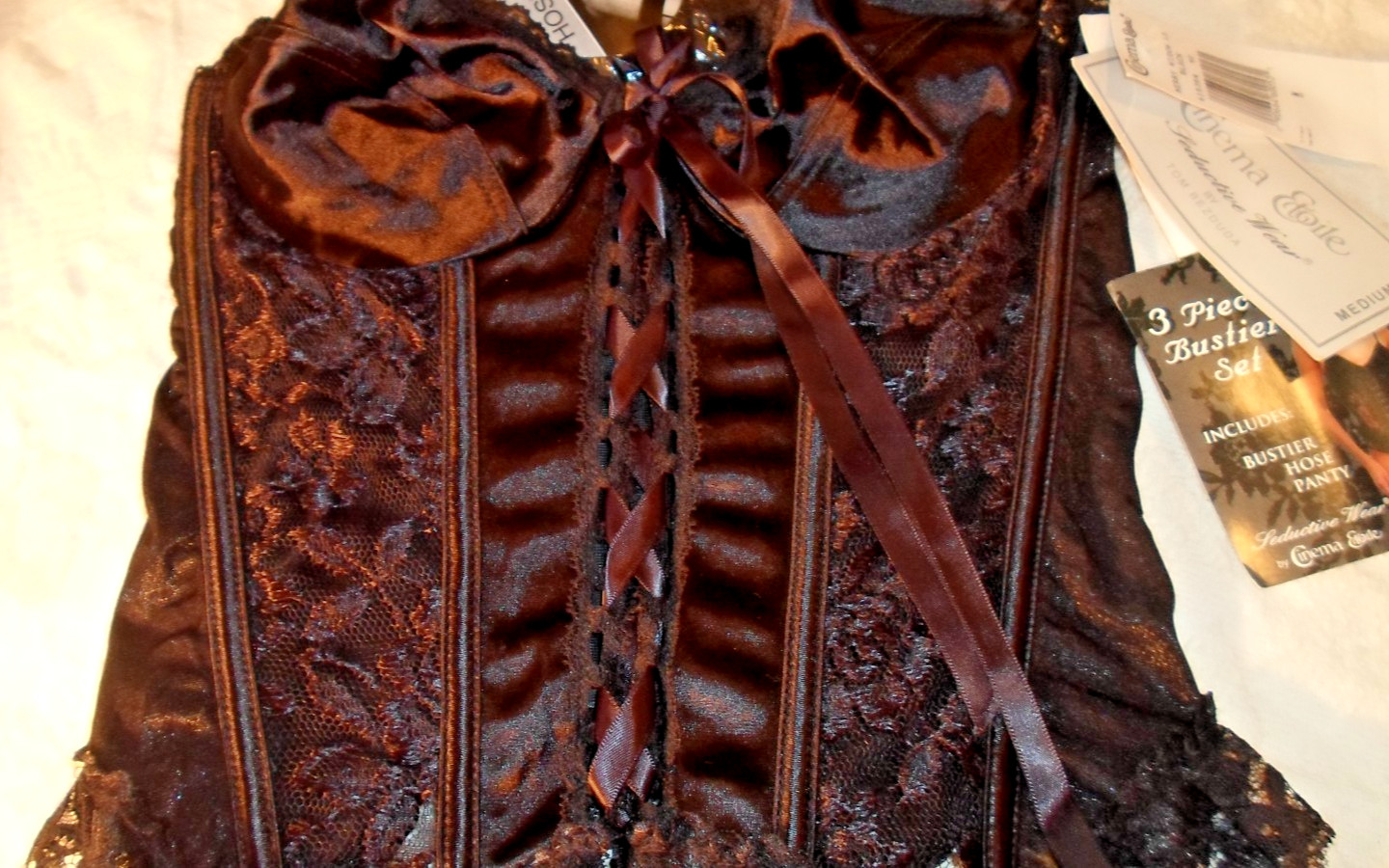 Vintage Seductive Wear By Cinema Etoile Satin & Lace Lingerie Size Med.-NWT