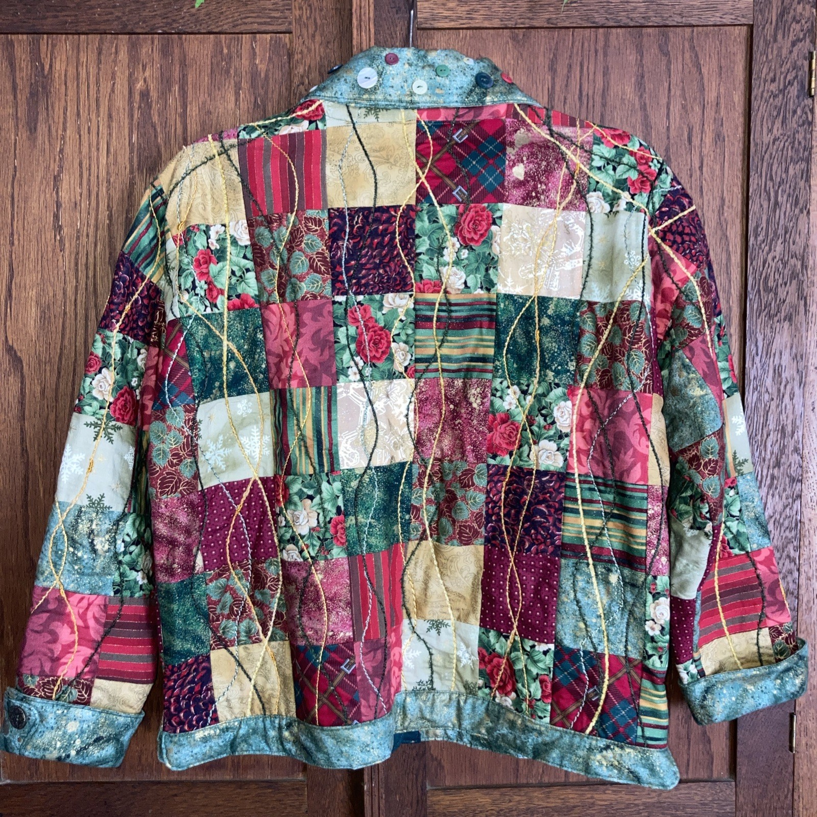 Vtg Womens Patchwork Quilt Jacket Handmade Small Pockets Red Green Gold Buttons