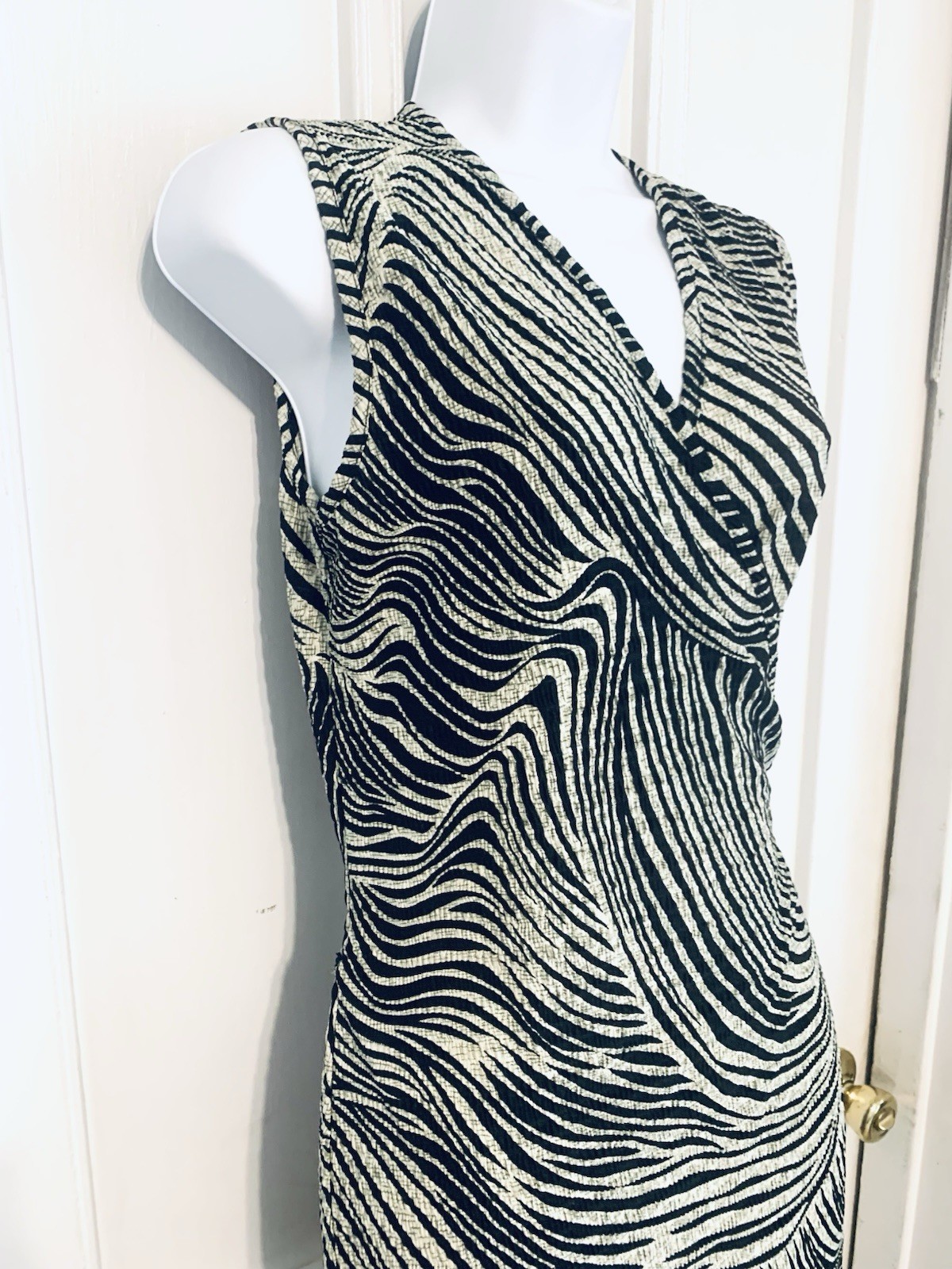 VINTAGE PLEAT PLEAT BY RAFAEL SLEEVELESS MAXI WRAP DRESS TRIBAL PRINT SMALL